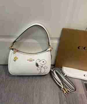 Coach X Peanuts Snoopy Hobo Shoulder Bag